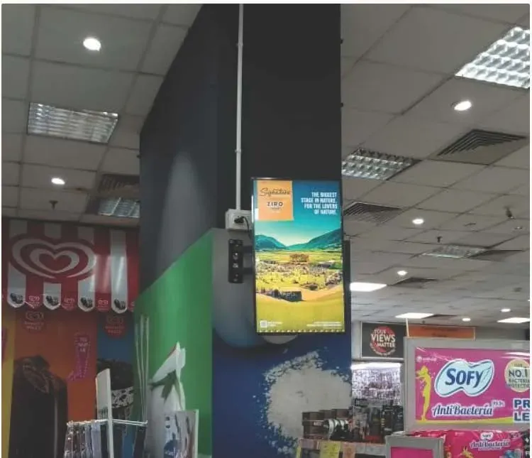 RetailVision · in-store screen, Kolkata